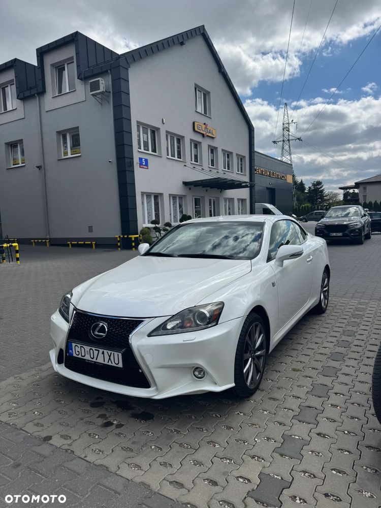 Lexus IS - 6