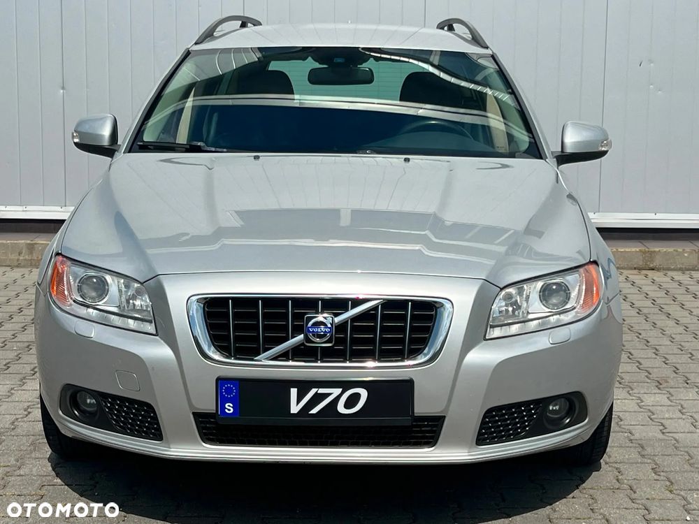 Volvo V70 D5 AWD Summum - 12