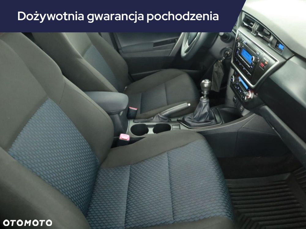 Toyota Auris - 9