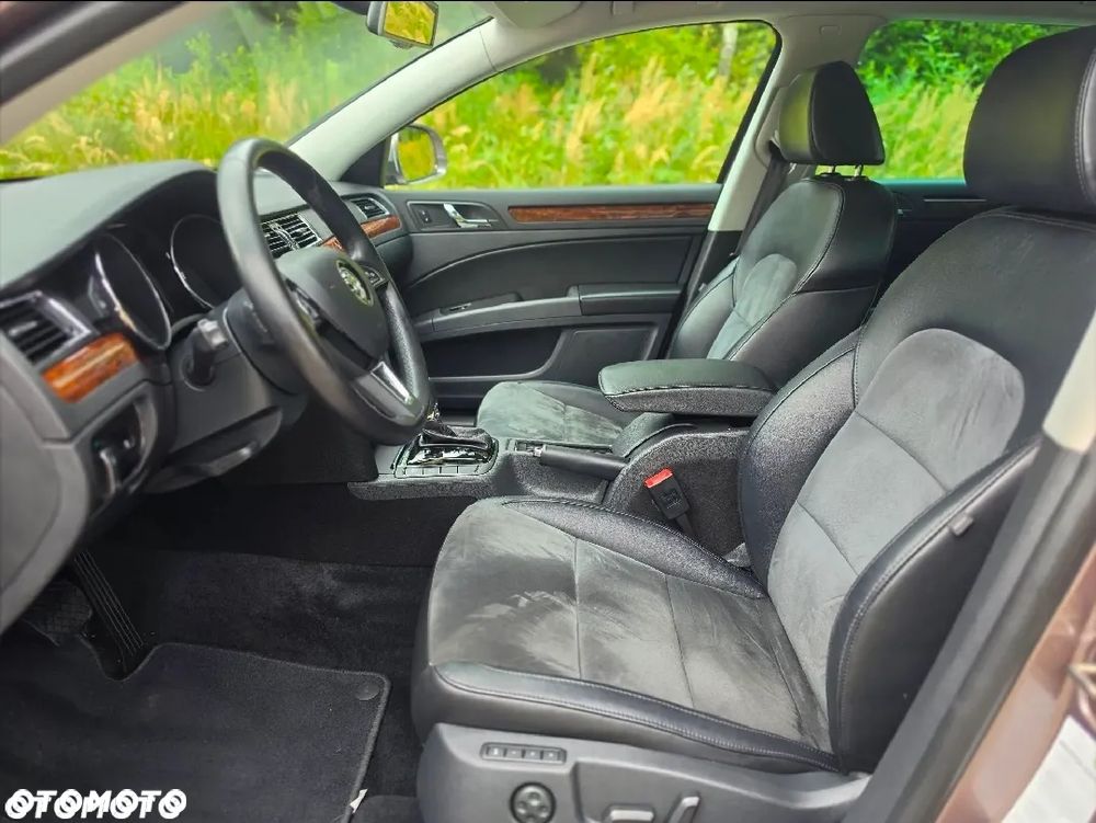 Skoda Superb 2.0 TSI DSG Elegance - 35