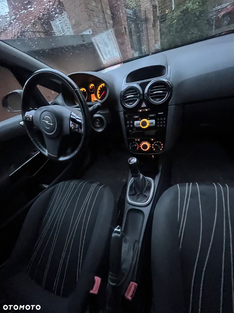 Opel Corsa - 6