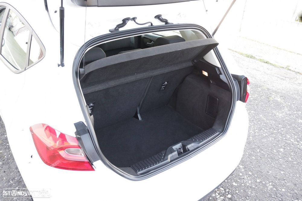 Ford Fiesta 1.5 TDCi Connected - 14