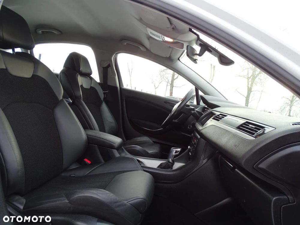 Citroën C5 2.0 HDi Exclusive - 12