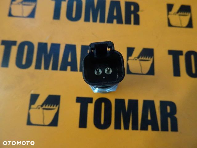 Czujnik ciśnienia oleju skrzyni 701/80322 JCB 3CX - 3