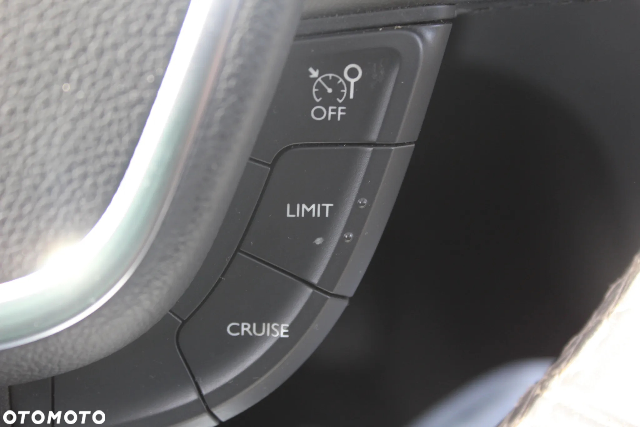 Peugeot 508 SW BlueHDi 150 Stop&Start Allure - 22