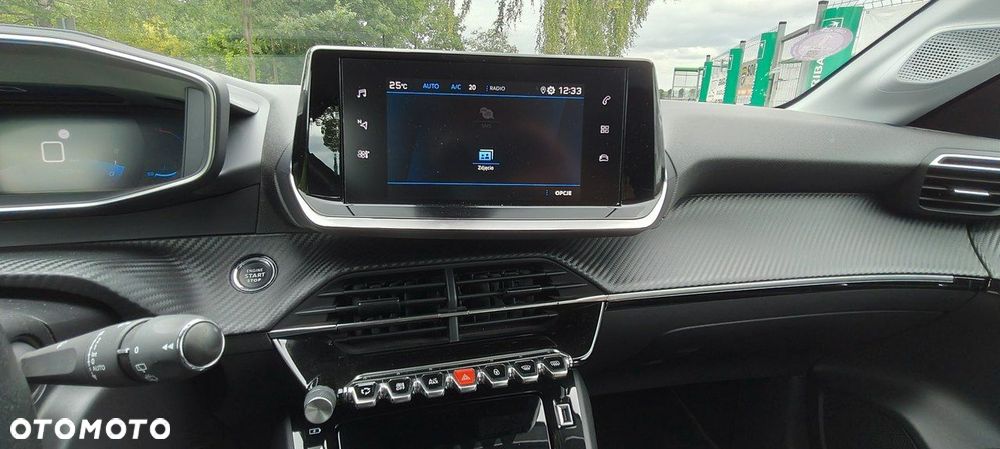 Peugeot 208 1.2 PureTech Allure S&S - 10