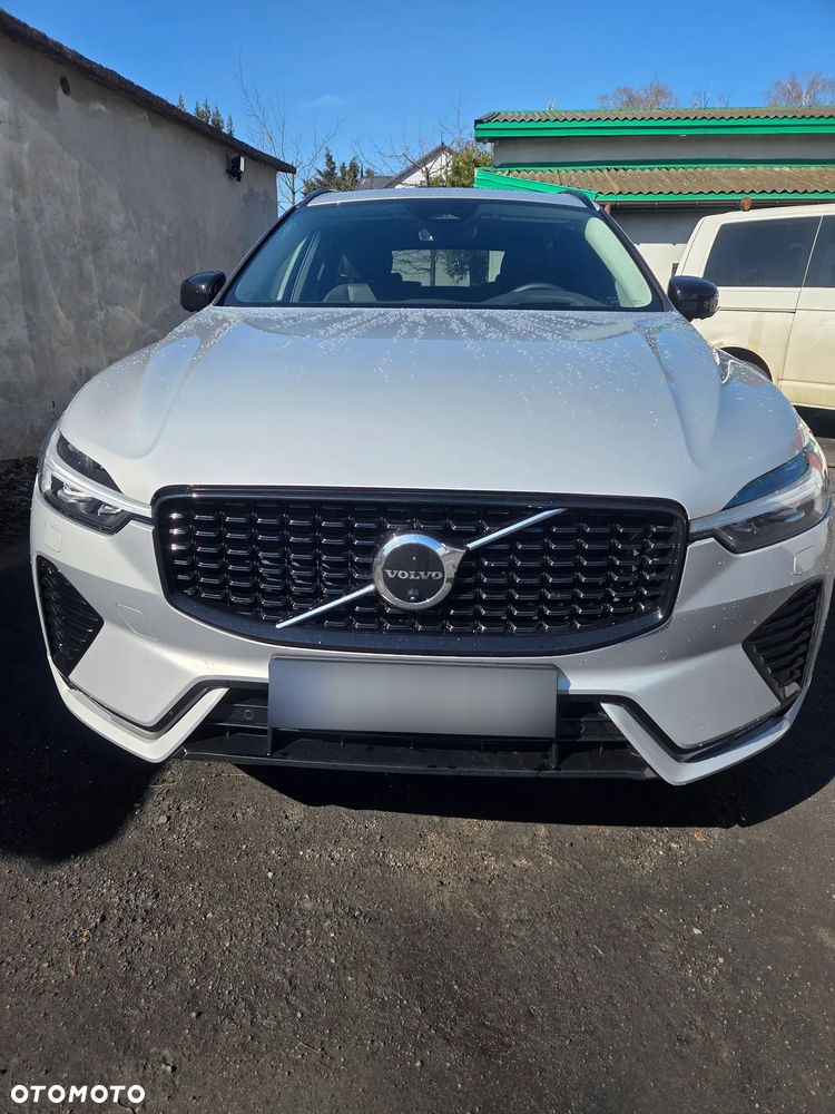 Volvo XC 60 B5 B AWD Ultimate Dark - 2