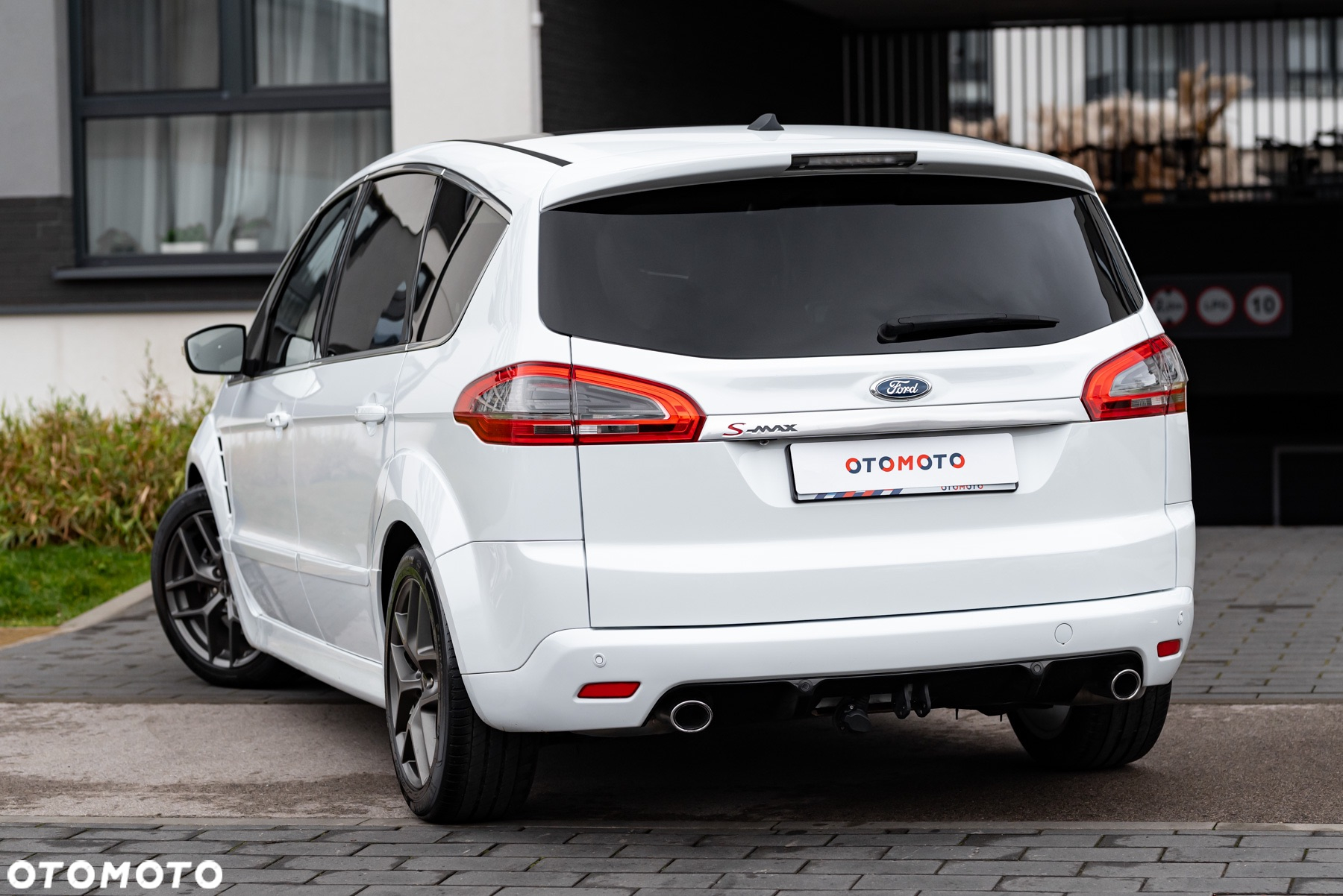 Ford S-Max 2.0 EcoBoost Titanium - 9