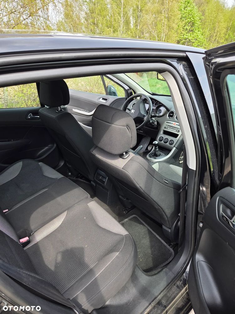 Peugeot 308 1.6 HDi Premium Plus - 6