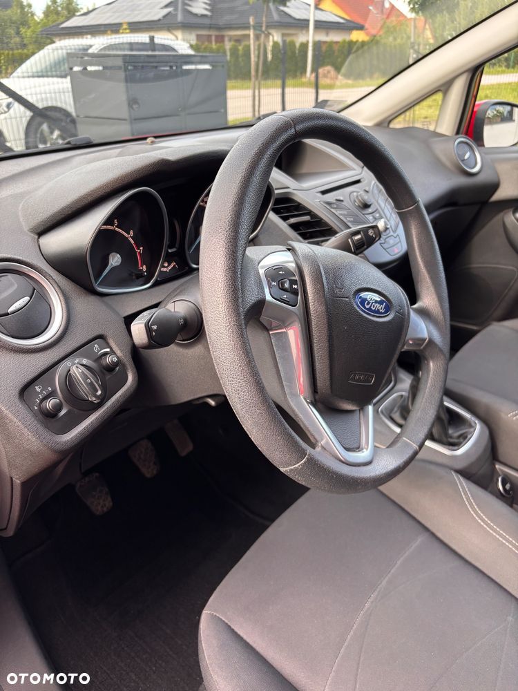 Ford Fiesta - 13
