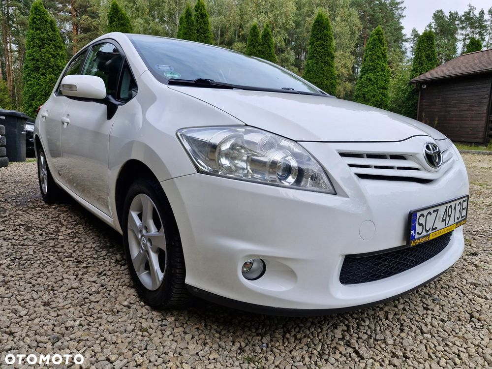 Toyota Auris 1.6 Prestige - 2