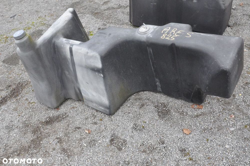 ZBIORNIK PALIWA RENAULT ARES 825 - 2
