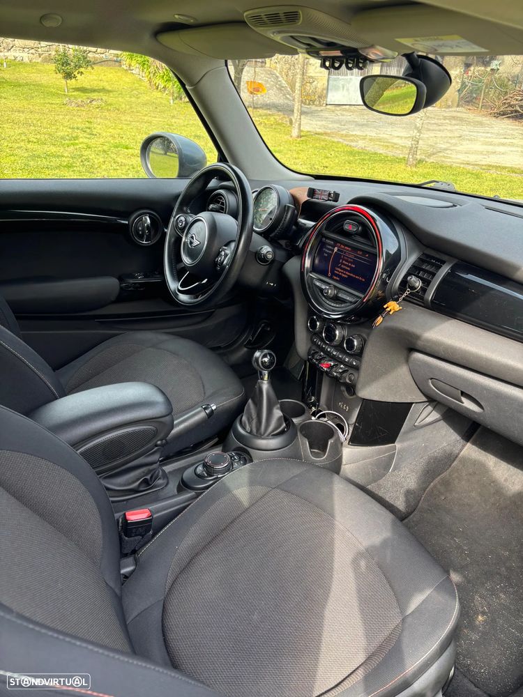 MINI 3 Portas One D Metropolitan - 13
