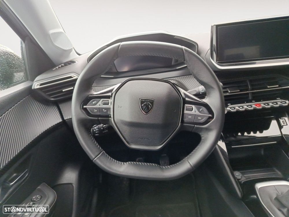 Peugeot 208 1.2 PureTech Allure - 12