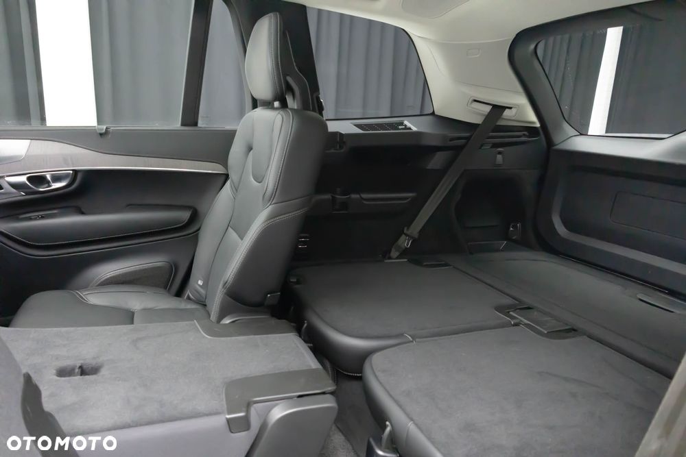 Volvo XC 90 T8 AWD Recharge Ultimate Bright - 35