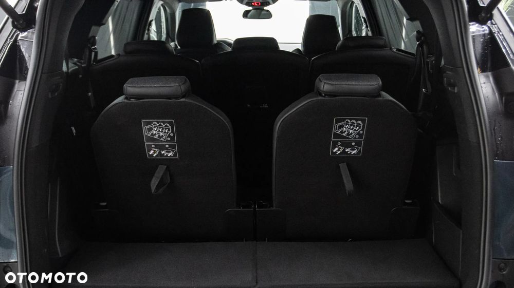 Peugeot 5008 1.6 PureTech GT Line S&S EAT8 - 39
