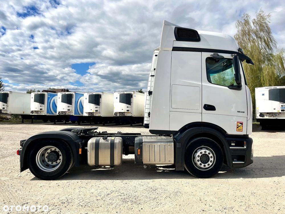 Mercedes-Benz Actros - 7
