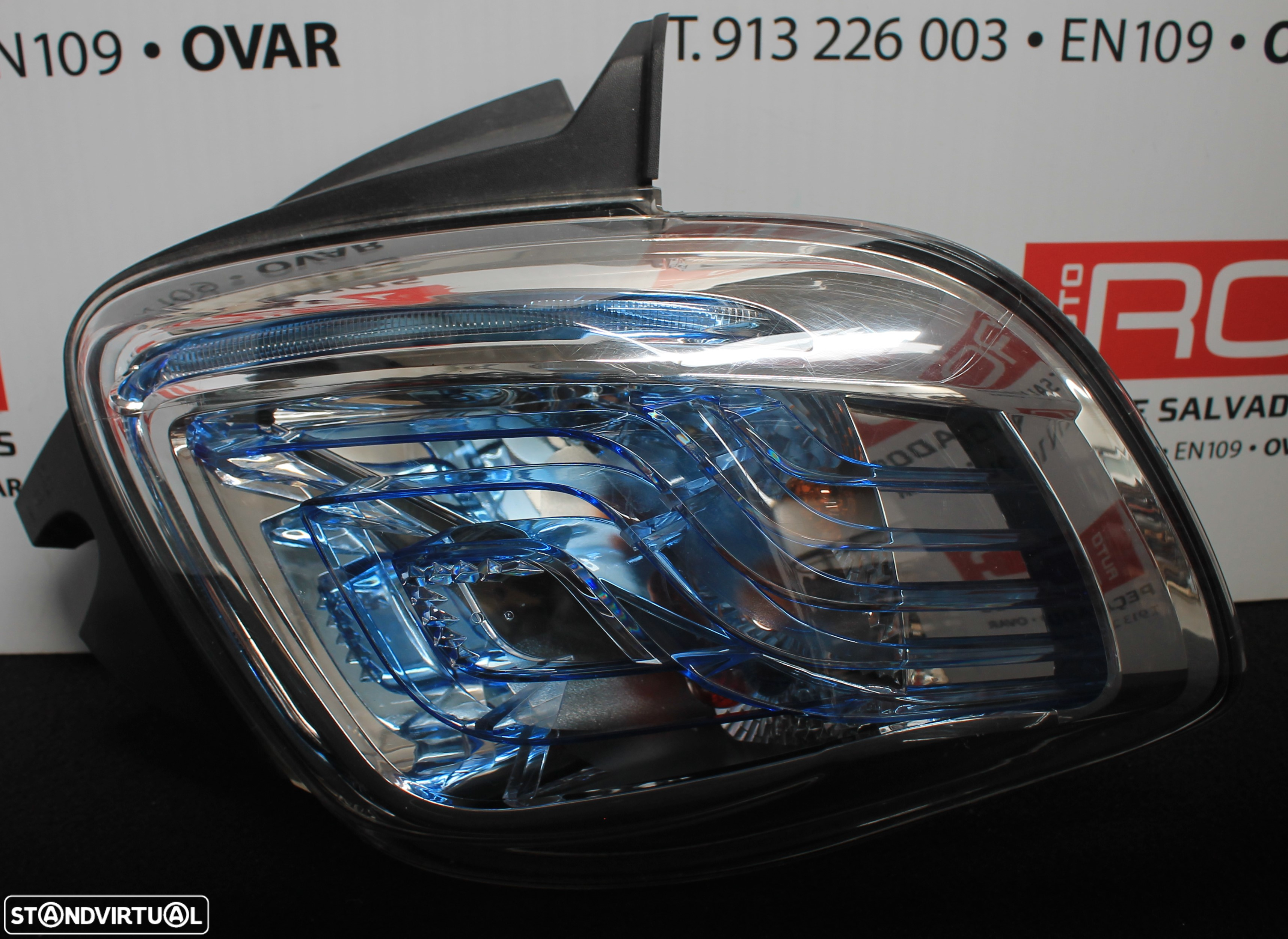 FAROLIM DIREITO RENAULT ZOE - 2