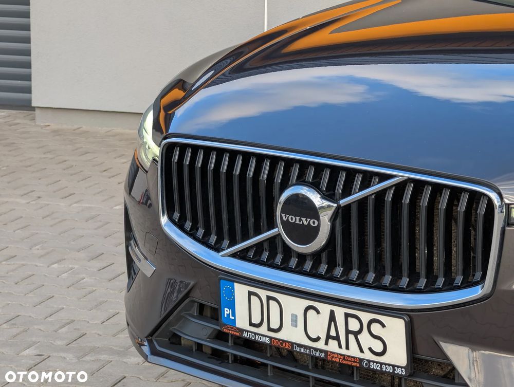 Volvo XC 60 B4 B Essential - 8