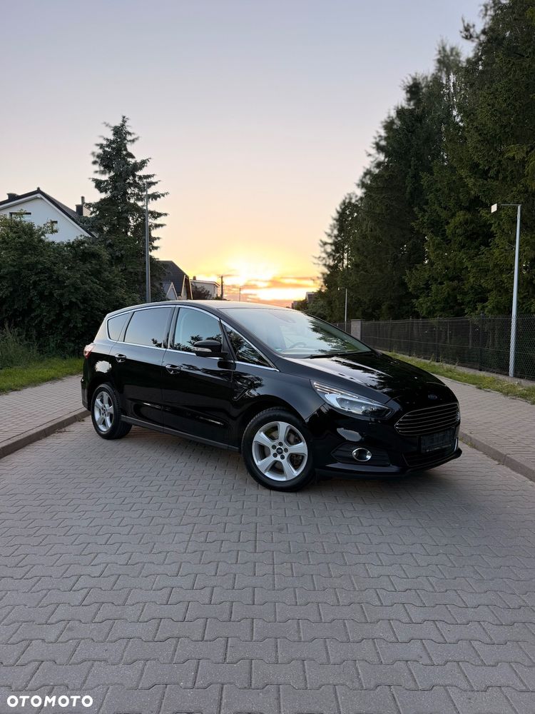 Ford S-Max 2.0 EcoBlue Titanium - 1
