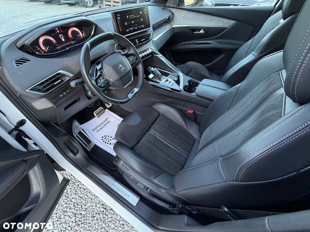 Peugeot 5008 PureTech 180 EAT8 Stop & Start GT - 26