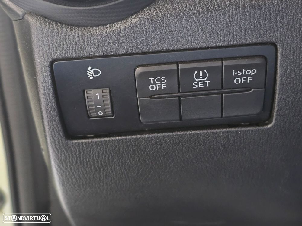 Mazda CX-3 1.5 Sky.Special Edition Navi - 16