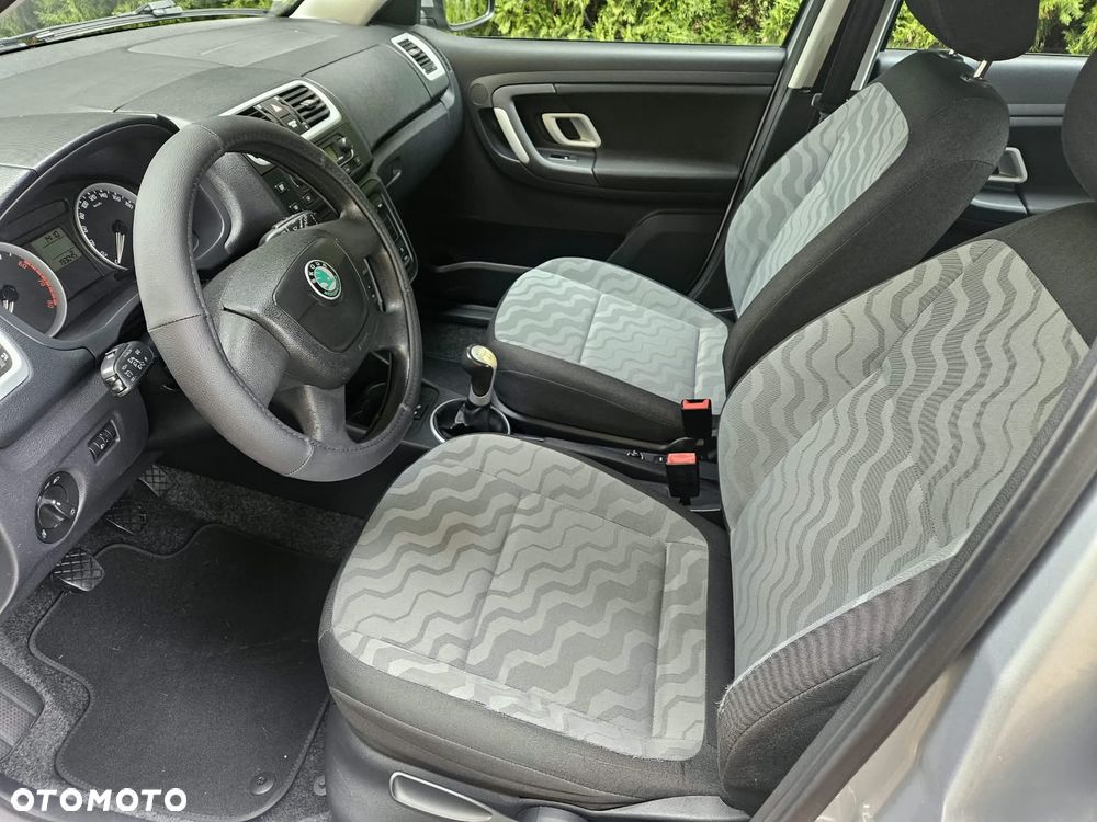 Skoda Fabia 1.6 16V Ambiente - 13