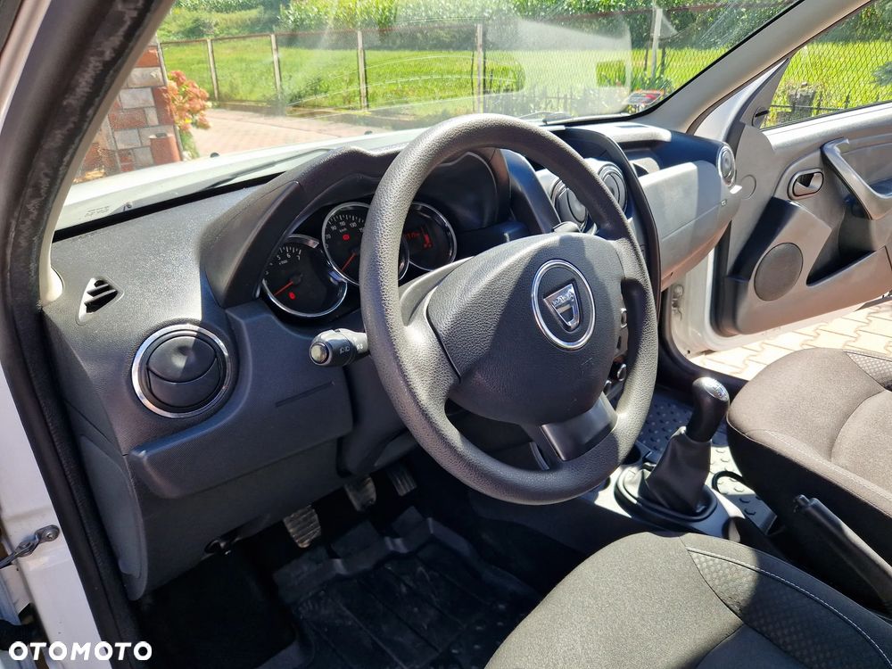 Dacia Duster 1.6 SCe Ambiance S&S - 19