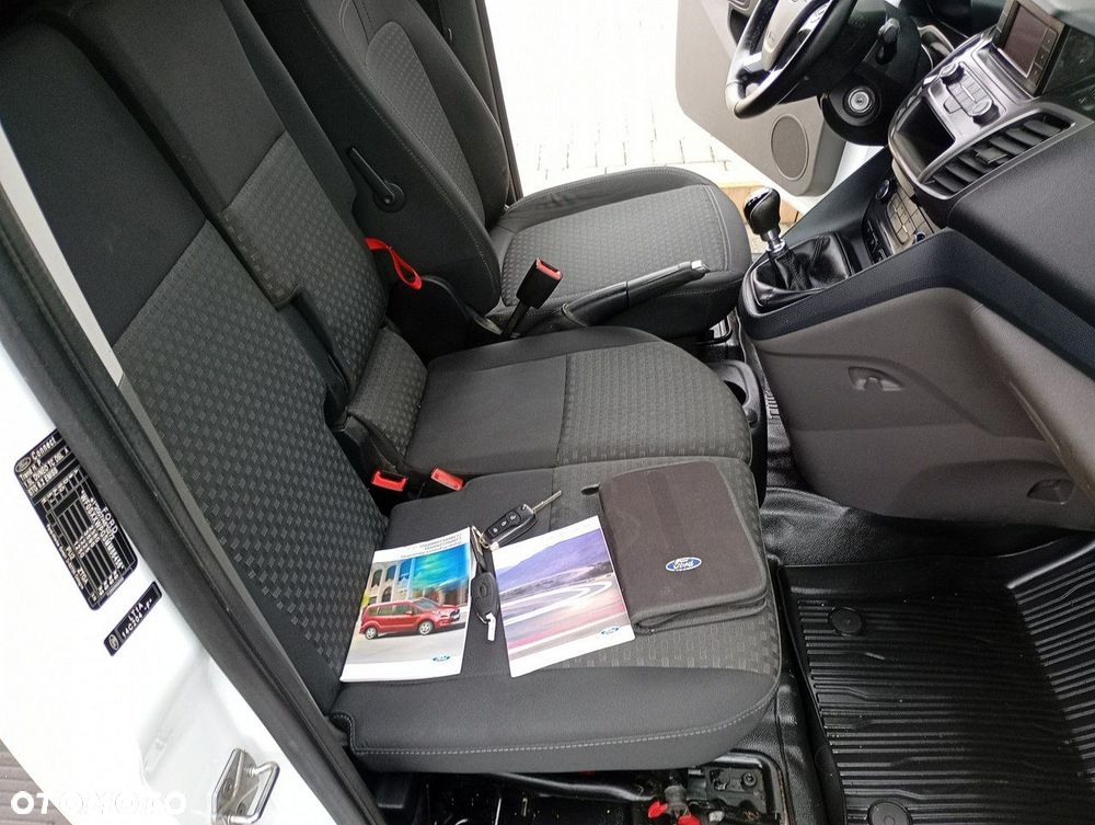 Ford Connect - 22