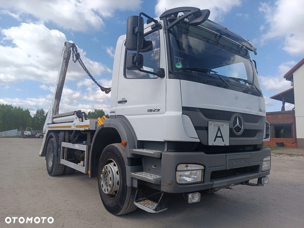 Mercedes-Benz 1829K bramowiec urządzenie bramowe