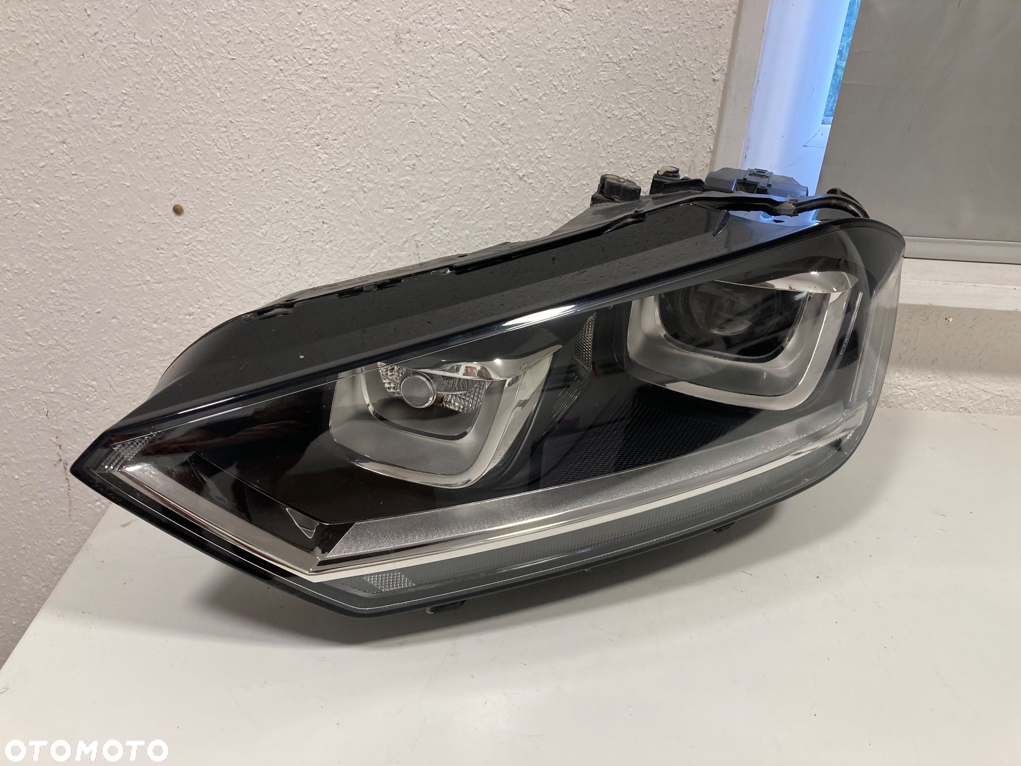 VW Volkswagen SPORTSVAN 517941031B 14-18 LAMPA LEWA PRZÓD LEWA PRZEDNIA XENON LED - 1