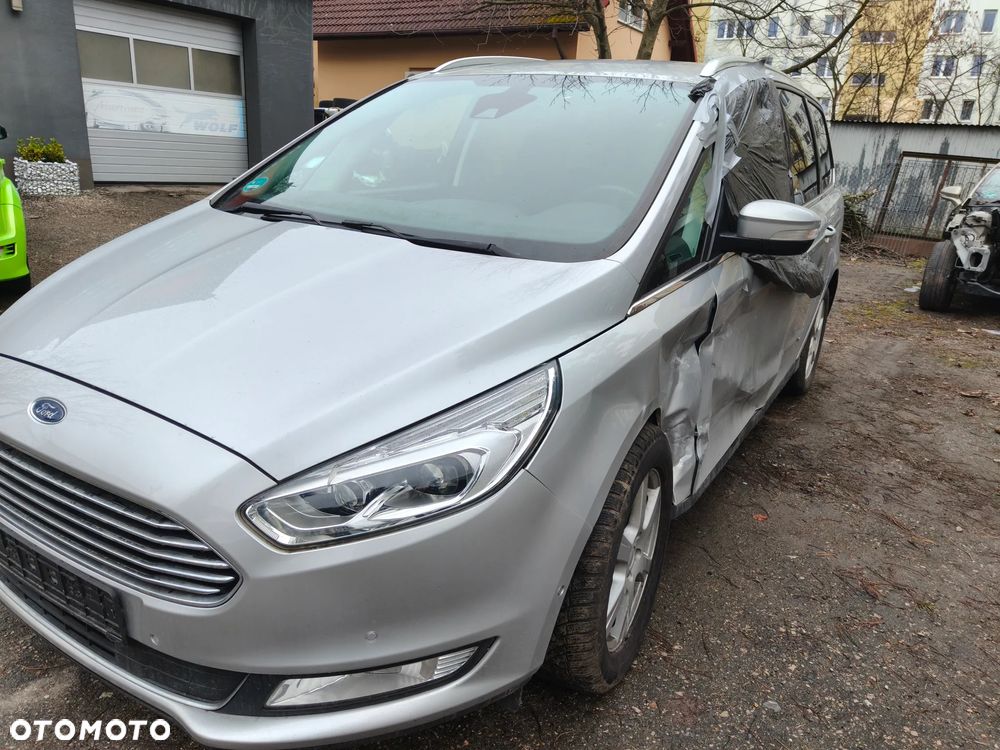 Ford Galaxy 1.5 EcoBoost Titanium - 1