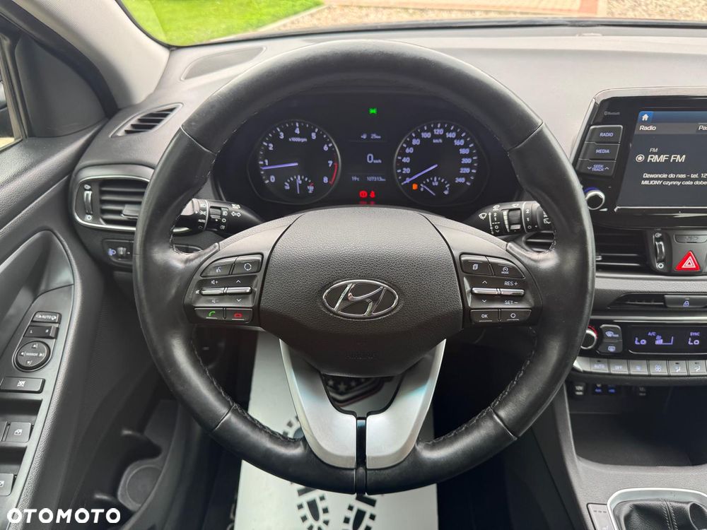 Hyundai i30 - 18