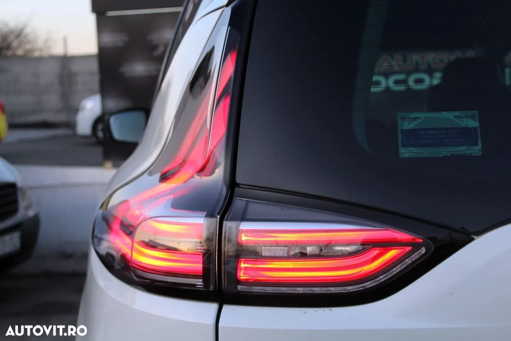 Renault Espace Energy dCi 160 EDC Intens - 8