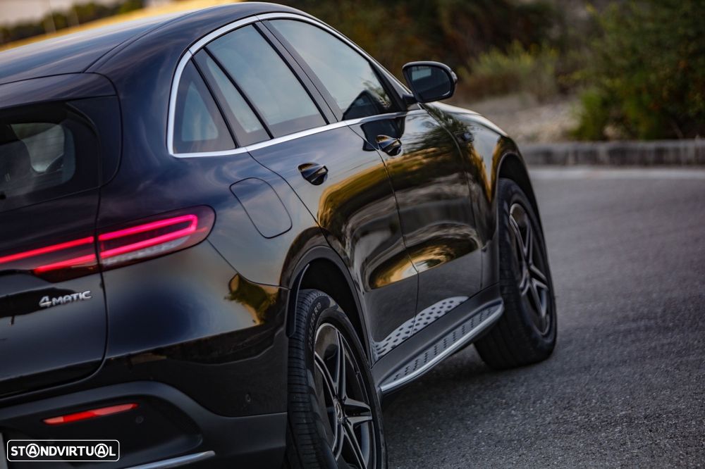 Mercedes-Benz EQC 400 4Matic AMG Line Electric Art - 17