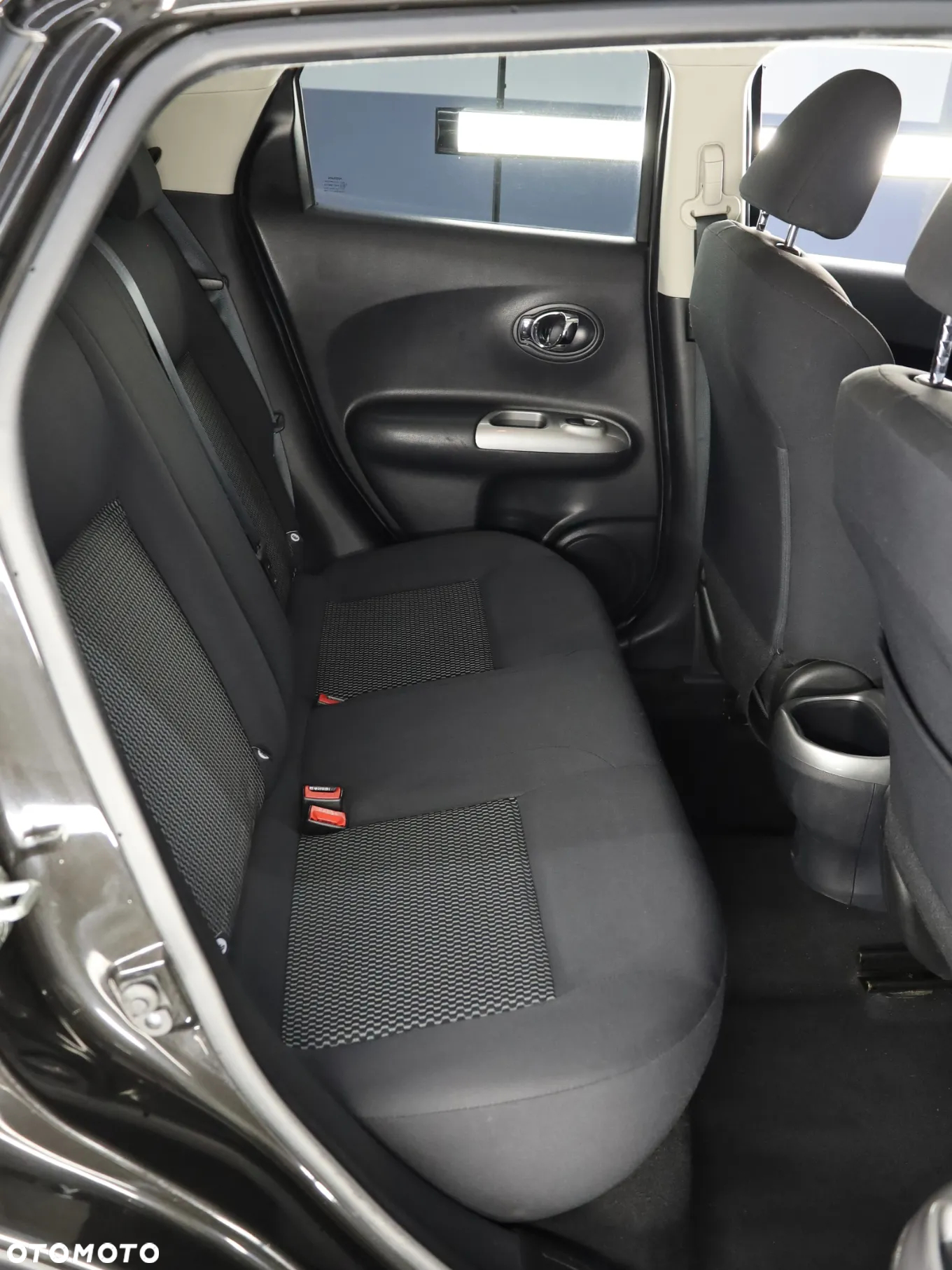 Nissan Juke 1.6 Acenta Xtronic EU6 - 38