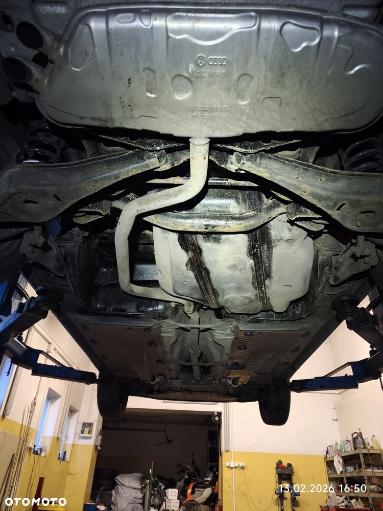 Volkswagen Touran 1.9 TDI - 17