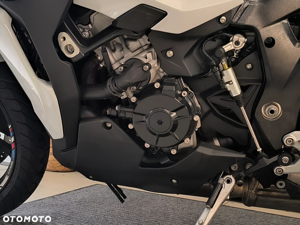 BMW XR - 29