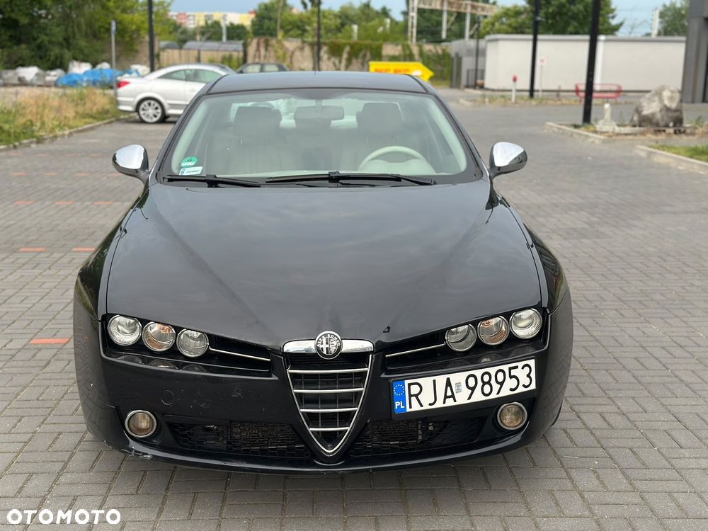 Alfa Romeo 159 - 8
