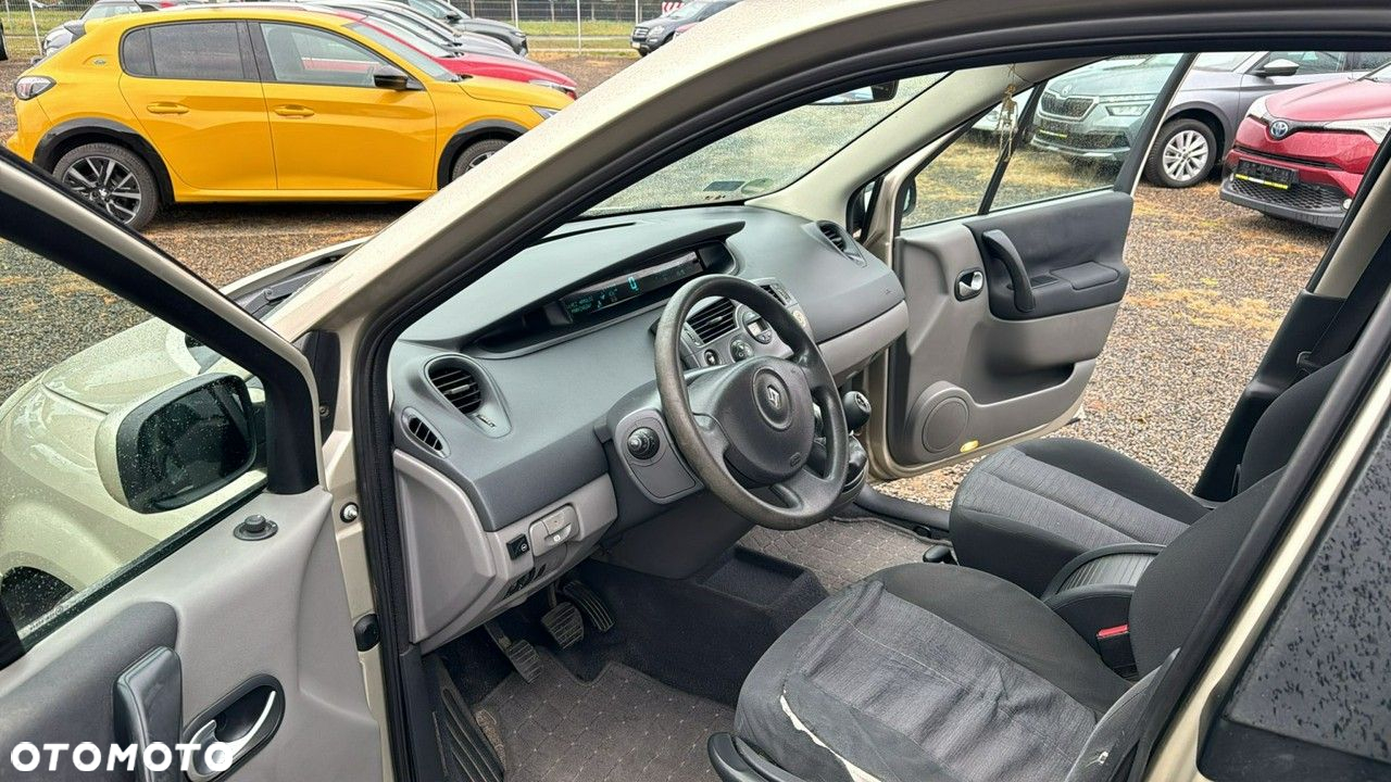 Renault Scenic - 5