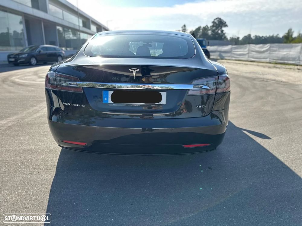 Tesla Model S 75D - 5