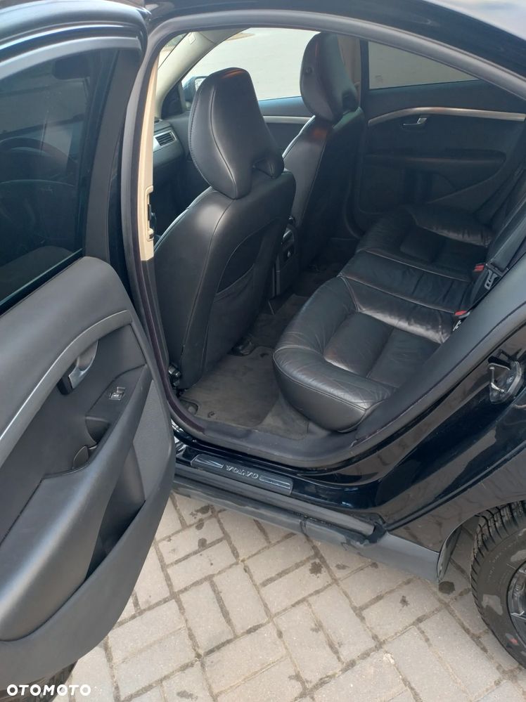 Volvo S80 2.5T Momentum - 11