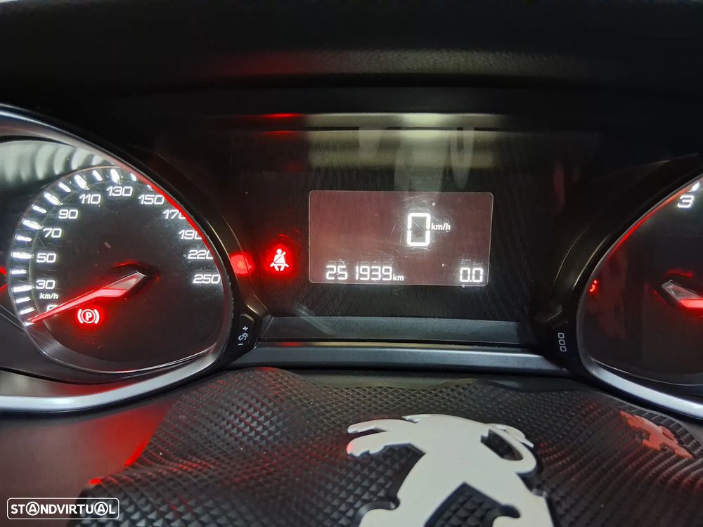 Peugeot 308 SW BlueHDi 120 Stop & Start GT-Line Edition - 11