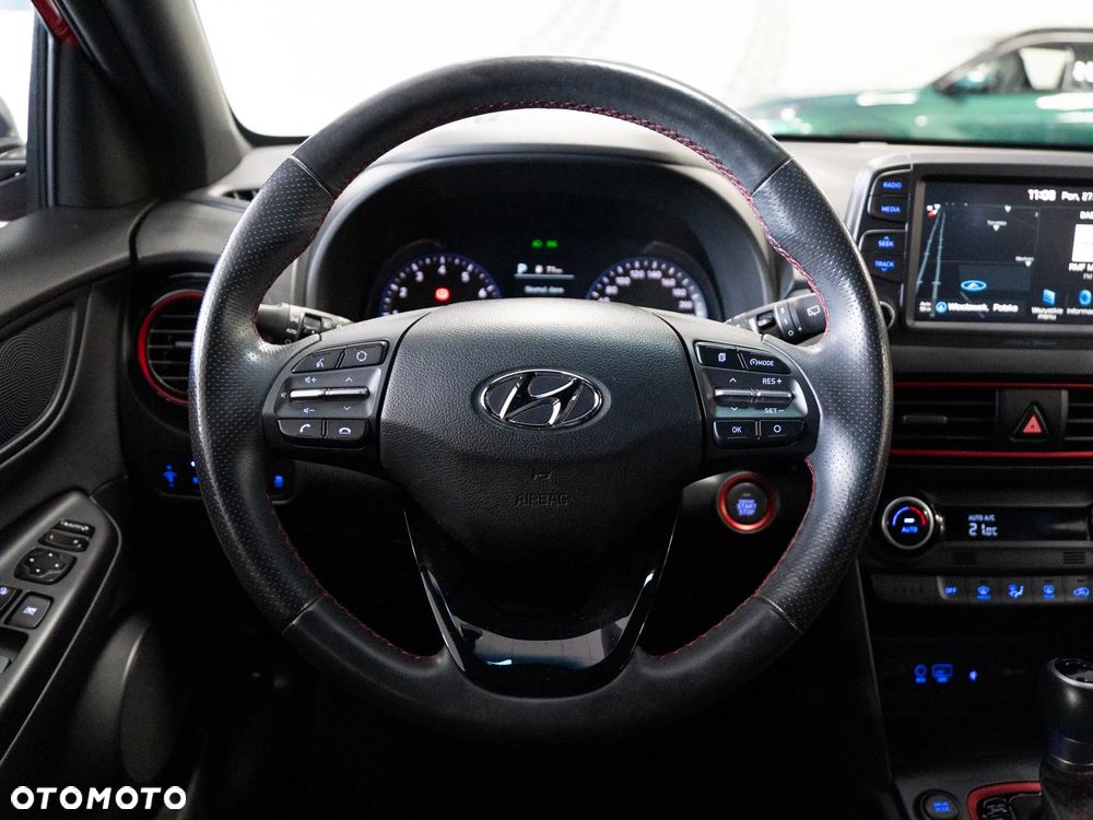 Hyundai Kona 1.6 T-GDI Premium 4WD DCT - 32