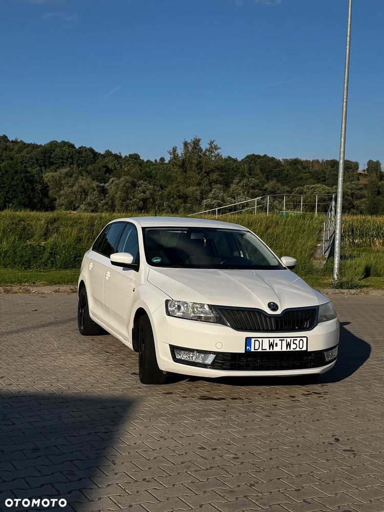 Skoda RAPID 1.2 TSI Elegance - 2