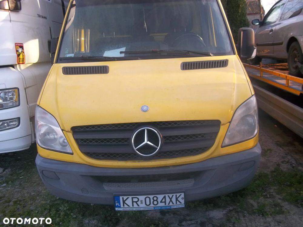Mercedes-Benz SPRINTER - 2