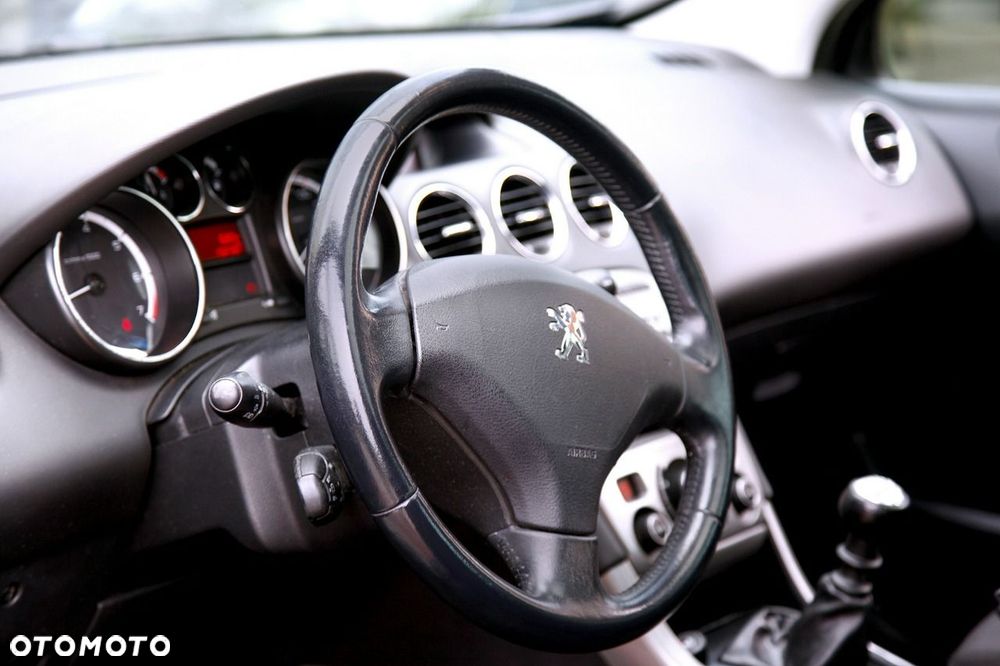 Peugeot 308 1.6 THP Active - 12