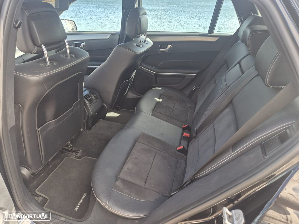 Mercedes-Benz E 300 Bluetec Hybrid Avantgarde - 8