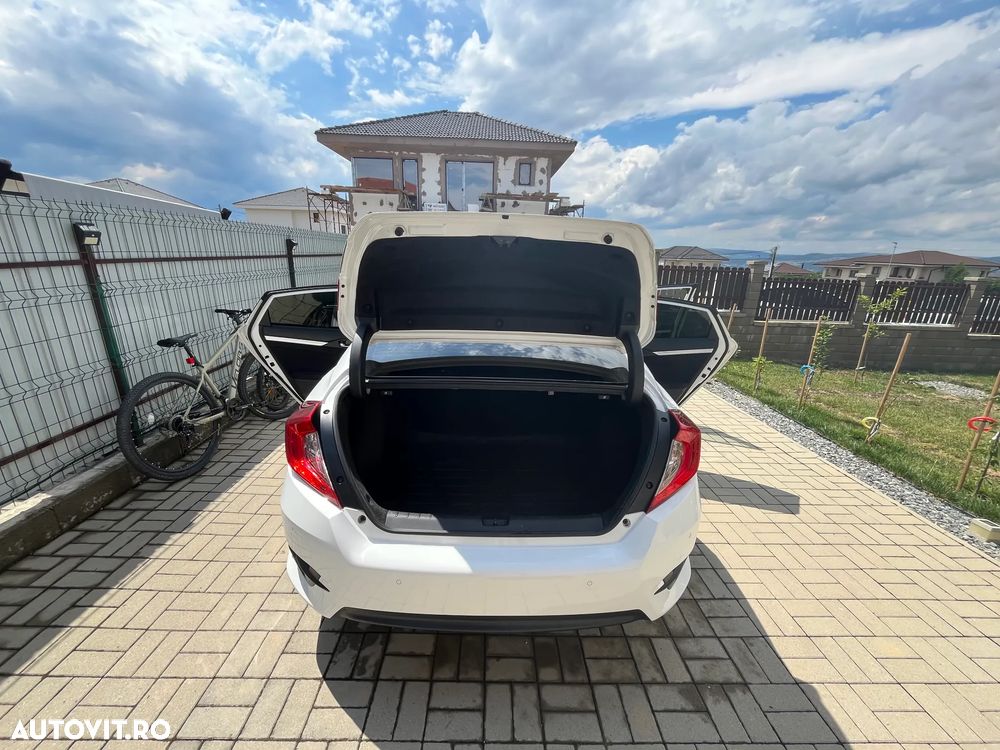 Honda Civic 1.5 VTEC Turbo CVT Elegance Navi - 5