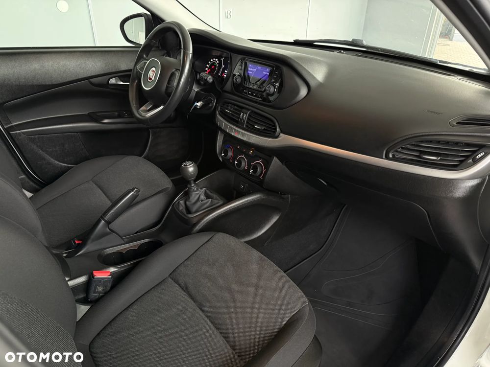 Fiat Tipo 1.4 16v Pop - 30